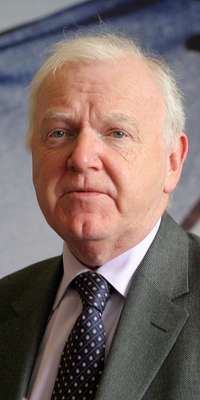 Philip Bradbourn, British politician, dies at age 63